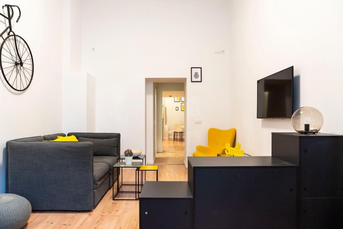 Spacious Two Br Plus Ac Plus Selfcheckin Берлин Экстерьер фото
