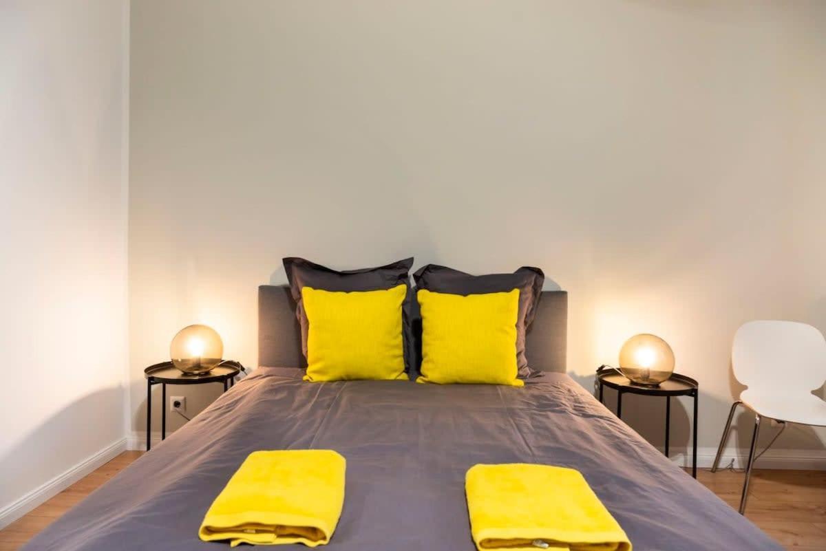 Spacious Two Br Plus Ac Plus Selfcheckin Берлин Экстерьер фото